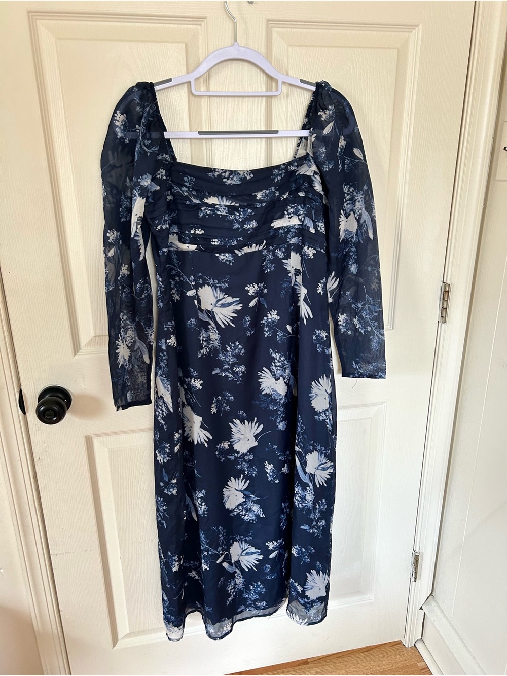 NWT Abercrombie & Fitch Navy Chiffon Floral Long Sleeve Dress Size Large Petite